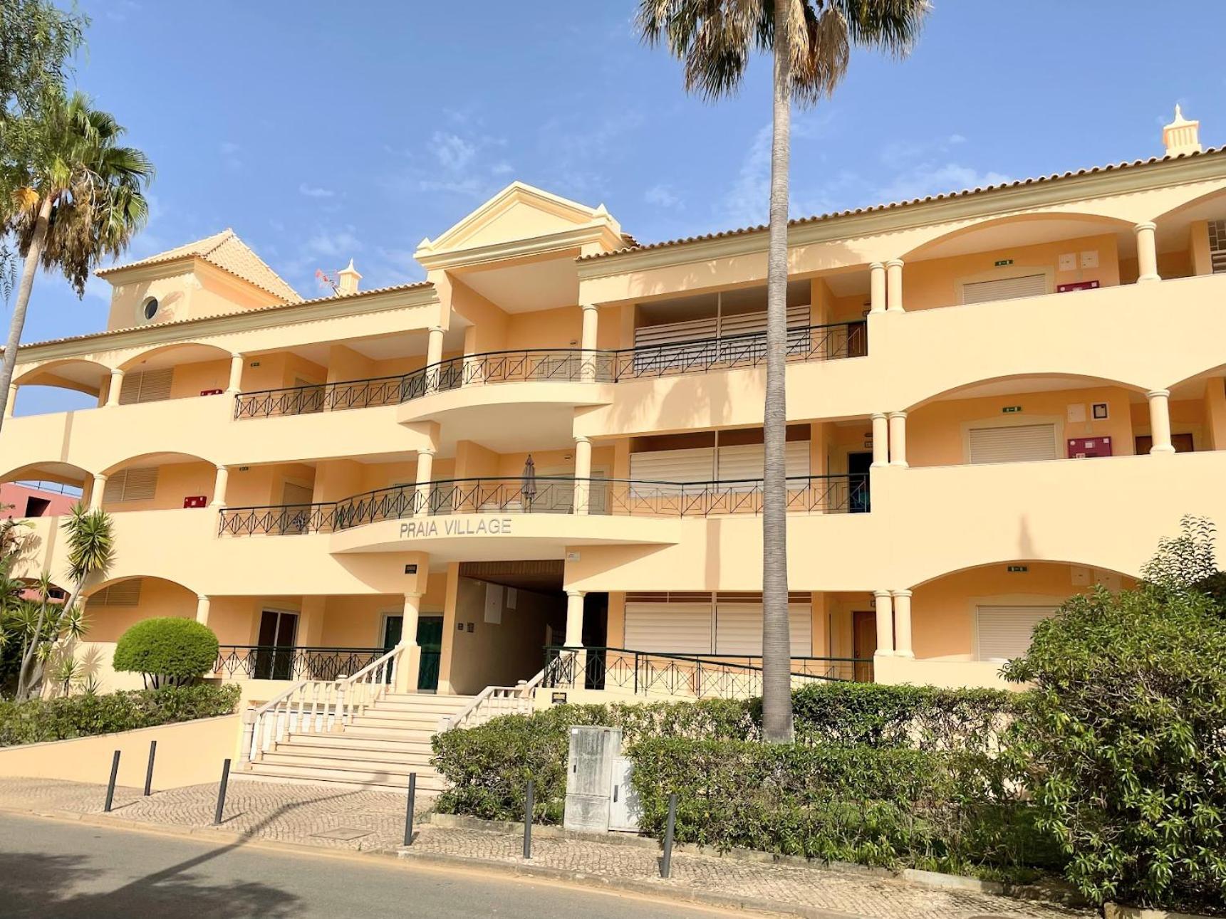 Praia Village Ag Виламура Экстерьер фото